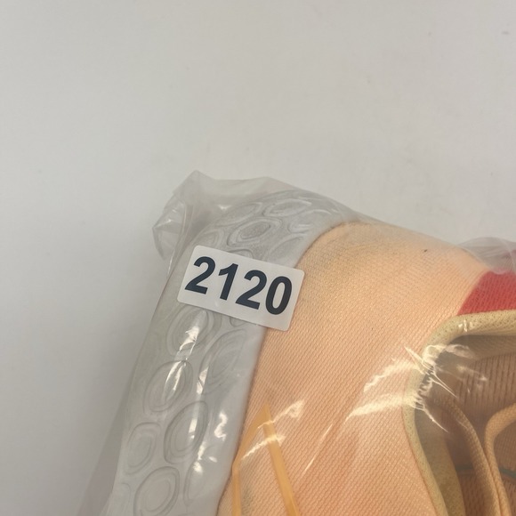 New Balance Sneakers Mens 9.5 W 11 Unisex FF 680 V8 W680LL8 Yellow Running Shoes - Picture 11 of 11